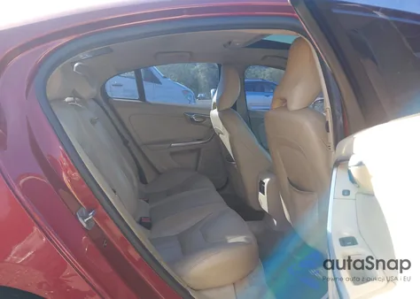 2015 Volvo S60 T5 Premier из США, поврежденный, VIN YV126MFK3F1344944